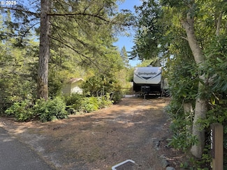 248 Horseshoe Bend, Florence, OR 97439