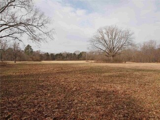 0 1st St, Flora, MS 39071