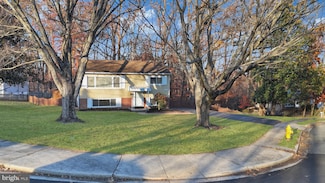 1916 Willow Ln, Woodbridge, VA 22191