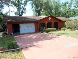 6036 E Tremont St, Inverness, FL 34452