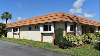 5780 Fernley Dr W Unit 910, West Palm Beach, FL 33415