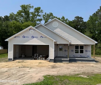 130 Buckskin Dr, Pollocksville, NC 28573