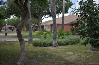 301 E La Vista Ave Unit 38, McAllen, TX 78501