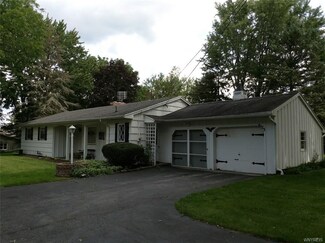 6173 Quaker Hill Rd, Elba, NY 14058