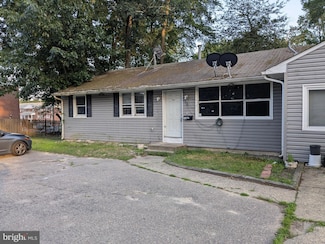 100 Blackwood Clementon Rd, Clementon, NJ 08021