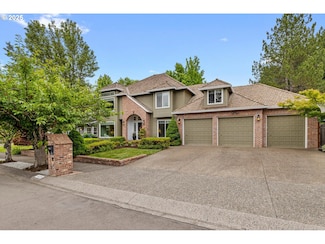 14135 Edenberry Dr, Lake Oswego, OR 97035