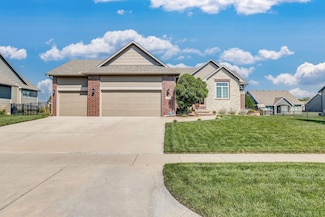 3316 N Covington St, Wichita, KS 67205