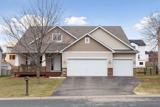 1055 Danube Ave, Shakopee, MN 55379