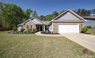 103 Evergreen Ridge Ct, Statham, GA 30666
