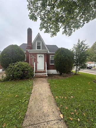223-45 113th Dr, Jamaica, NY 11429
