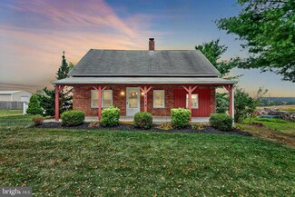 4214 List Rd, Red Lion, PA 17356
