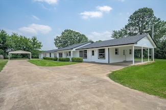 510 Bradburn Rd Unit 510, 512, 514, Grand Saline, TX 75140