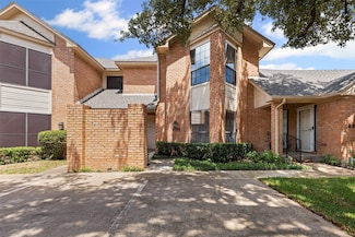 6309 Seabrook Dr, Fort Worth, TX 76132