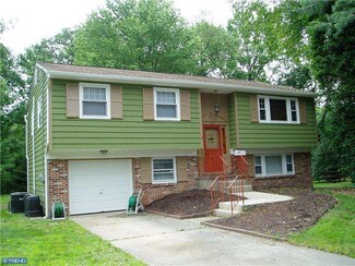 160 Forrest St, Gibbstown, NJ 08027