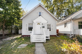 1440 E Oakland Ave, Lansing, MI 48906