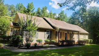 1665 Jackson Lake Rd, Mansfield, GA 30055