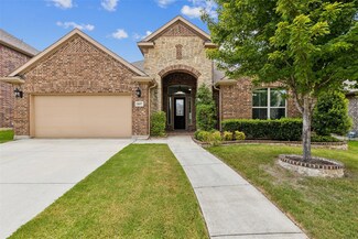 6837 San Fernando Dr, Fort Worth, TX 76131
