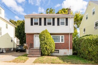 24 Magdala St, Dorchester Center, MA 02124