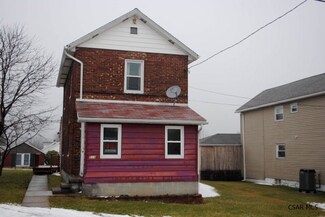 513 Cambria Ave, Revloc, PA 15948