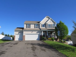 115 Naughton Cir, Evans City, PA 16033