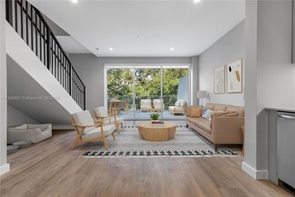 3335 Thomas Ave Unit 214, Miami, FL 33133