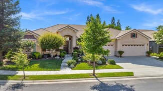 1830 N Hornet Ave, Clovis, CA 93619