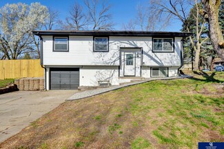 501 Conestoga Ave, Hickman, NE 68372