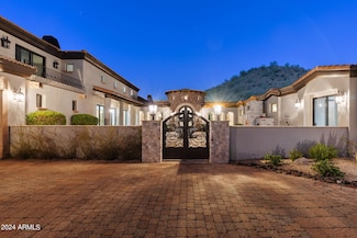 8535 E Regina Cir, Mesa, AZ 85207