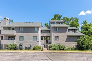 1329 Prospect Village Ln Unit D, Ballwin, MO 63021