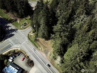 9480 Oak Bay Rd, Port Ludlow, WA 98365