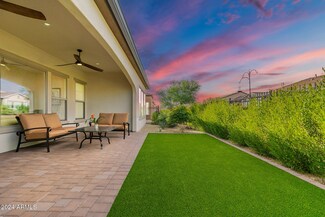 726 E Citrus Hollow Way, San Tan Valley, AZ 85140