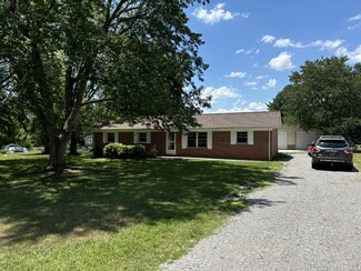 391 Stacy Rd, Manchester, TN 37355