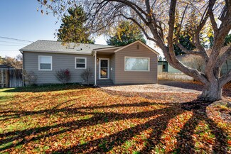 554 NW Canyon Dr, Redmond, OR 97756
