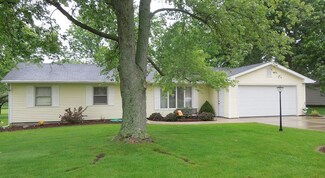 13515 Fourth St, Grabill, IN 46741