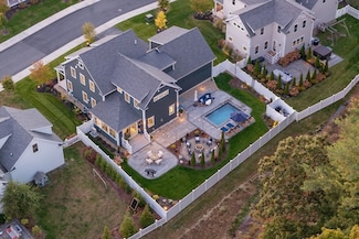 22 Duffy Dr, Newburyport, MA 01950