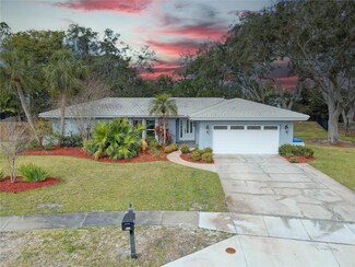 1854 Wateroak Dr W, Clearwater, FL 33764