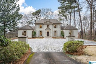 2840 Cherokee Rd, Mountain Brook, AL 35223