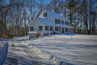 38 Danville Rd, Kingston, NH 03848