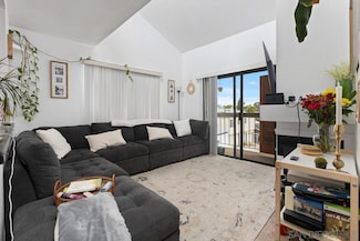 2560 C St Unit 33, San Diego, CA 92102