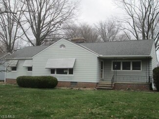 423 Dumbarton Blvd, Cleveland, OH 44143