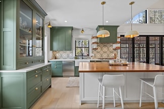 31 Greenwood St, Newton, MA 02459