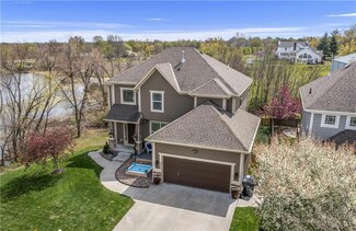 18505 W 165th St, Olathe, KS 66062