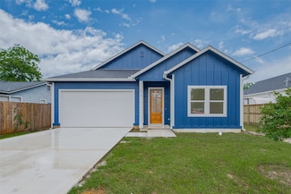 515 Briarcliff Dr, Houston, TX 77076