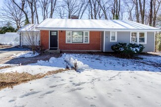 26 Briarcliff Ln, Holden, MA 01520
