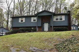 458 Valleymeade Dr, Kernersville, NC 27284