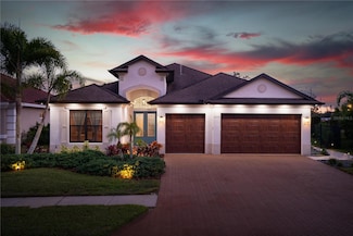 2550 Grand Lakeside Dr, Palm Harbor, FL 34684