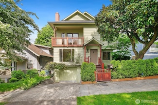 2418 Federal Ave E, Seattle, WA 98102