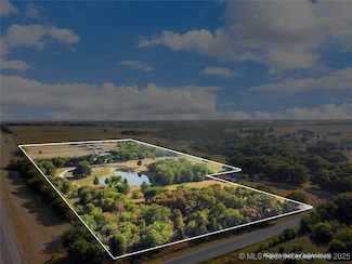 11607 E2095 Rd, Marietta, OK 73448