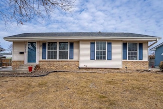 2118 N 4th Ave E, Newton, IA 50208