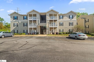 622 Mckenna Cir, Greenville, SC 29615
